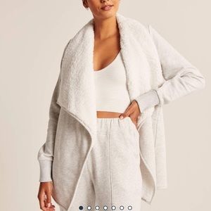 Abercrombie and Fitch Sherpa-Lined Cardigan